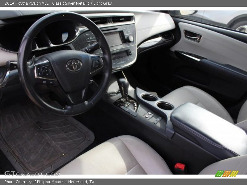 Classic Silver Metallic / Light Gray 2014 Toyota Avalon XLE