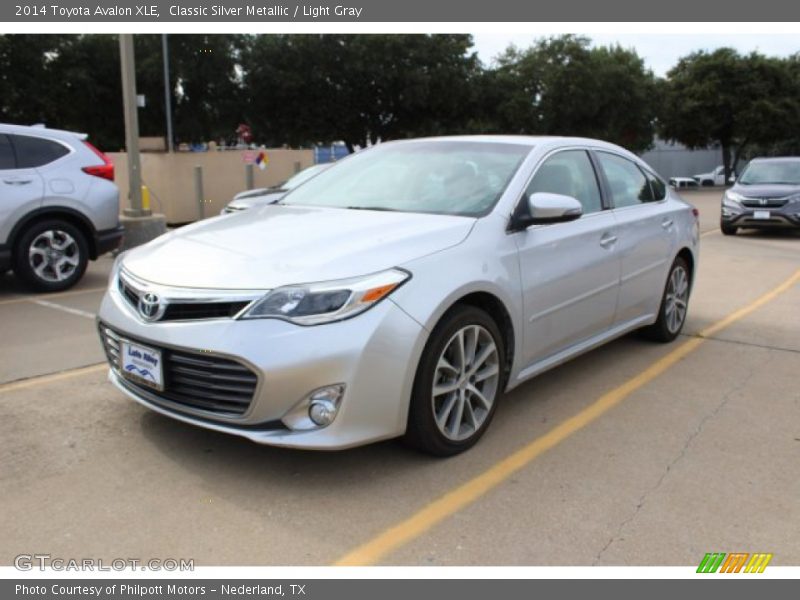 Classic Silver Metallic / Light Gray 2014 Toyota Avalon XLE