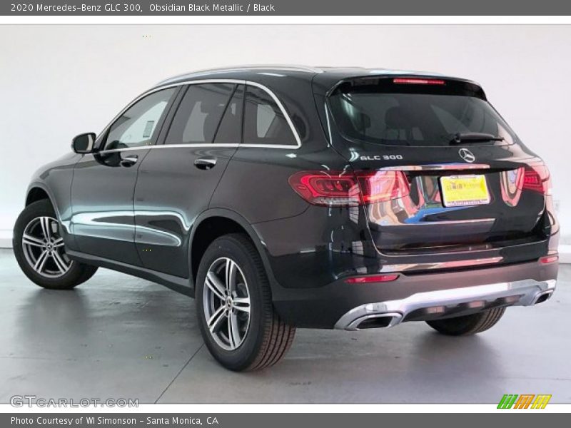 Obsidian Black Metallic / Black 2020 Mercedes-Benz GLC 300