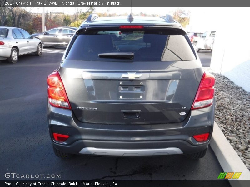 Nightfall Gray Metallic / Jet Black 2017 Chevrolet Trax LT AWD