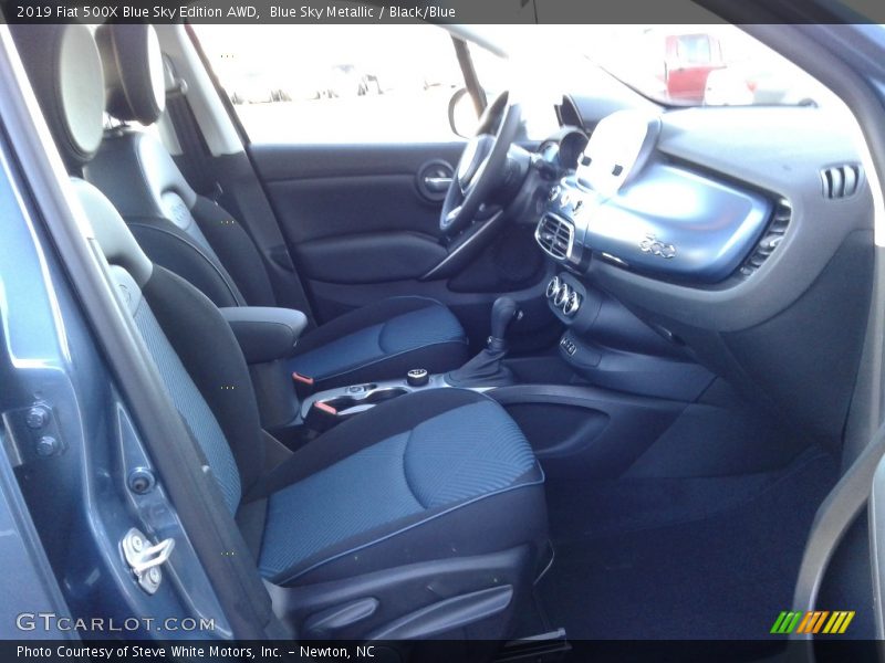 Front Seat of 2019 500X Blue Sky Edition AWD