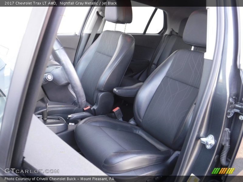 Nightfall Gray Metallic / Jet Black 2017 Chevrolet Trax LT AWD