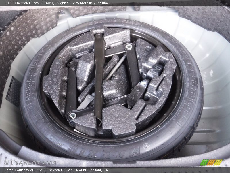 Nightfall Gray Metallic / Jet Black 2017 Chevrolet Trax LT AWD
