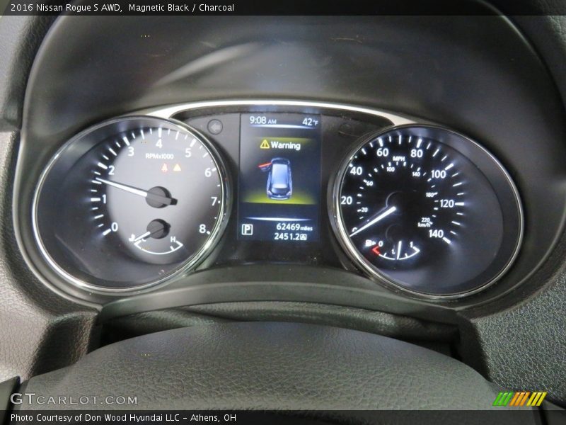 Magnetic Black / Charcoal 2016 Nissan Rogue S AWD