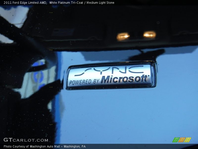 White Platinum Tri-Coat / Medium Light Stone 2011 Ford Edge Limited AWD