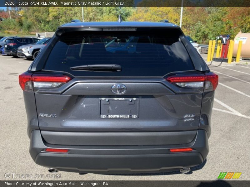 Magnetic Gray Metallic / Light Gray 2020 Toyota RAV4 XLE AWD