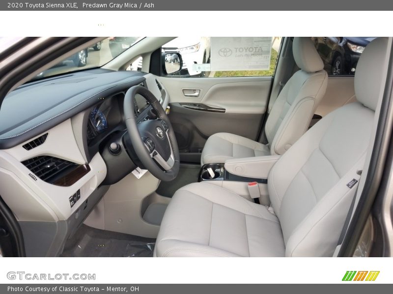 Predawn Gray Mica / Ash 2020 Toyota Sienna XLE