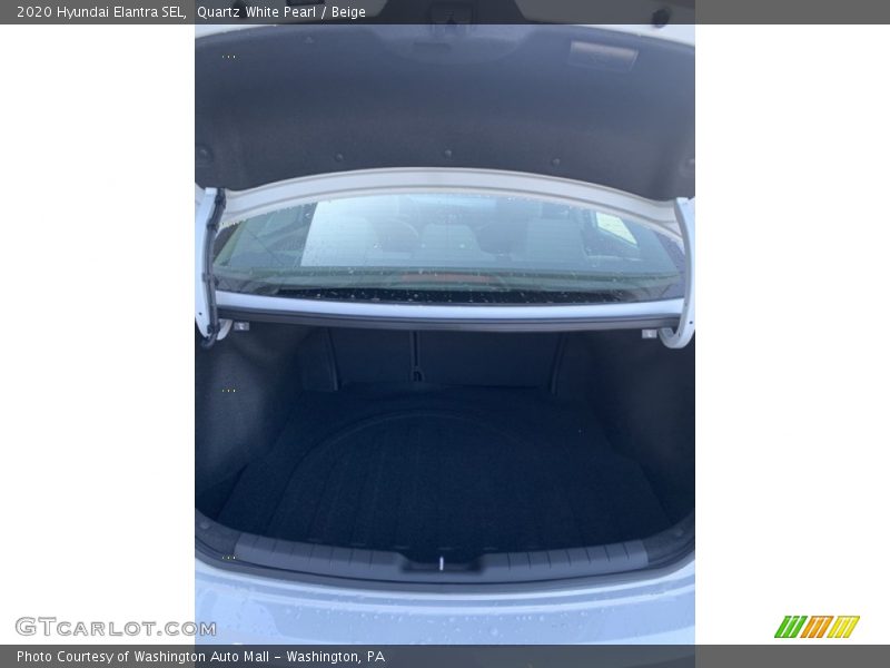 Quartz White Pearl / Beige 2020 Hyundai Elantra SEL