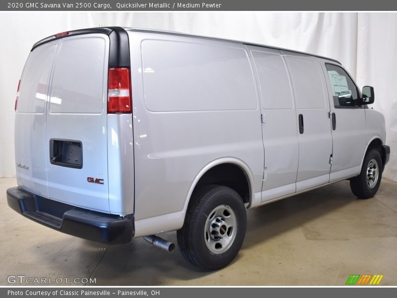 Quicksilver Metallic / Medium Pewter 2020 GMC Savana Van 2500 Cargo