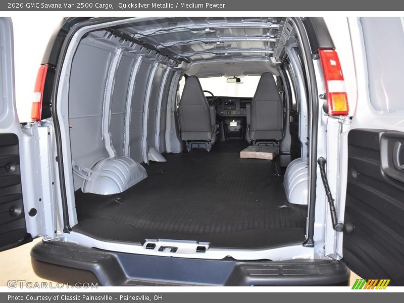 Quicksilver Metallic / Medium Pewter 2020 GMC Savana Van 2500 Cargo