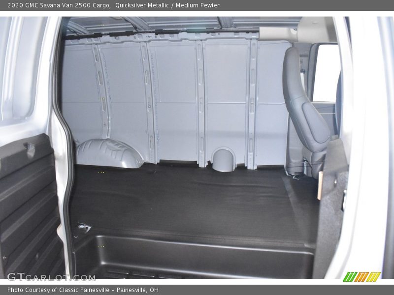 Quicksilver Metallic / Medium Pewter 2020 GMC Savana Van 2500 Cargo