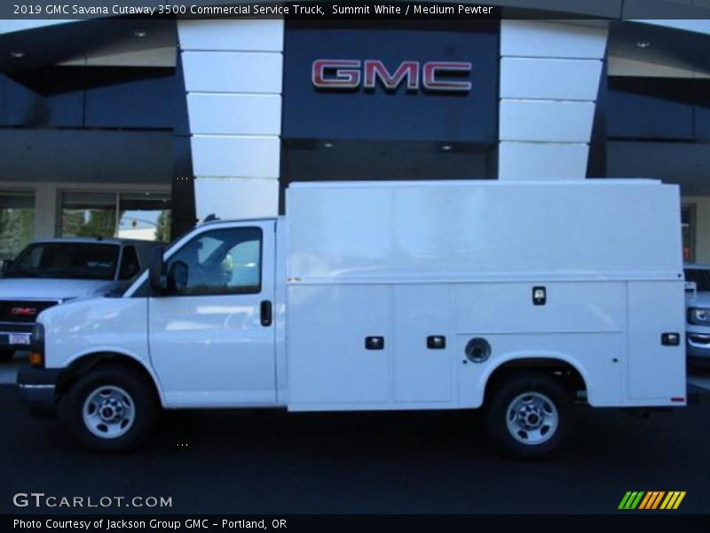 Summit White / Medium Pewter 2019 GMC Savana Cutaway 3500 Commercial Service Truck