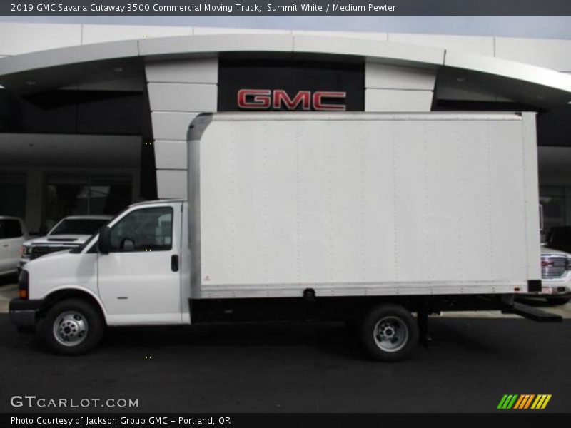  2019 Savana Cutaway 3500 Commercial Moving Truck Summit White
