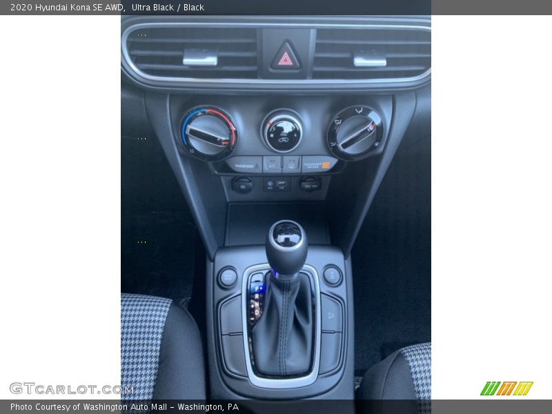 Ultra Black / Black 2020 Hyundai Kona SE AWD