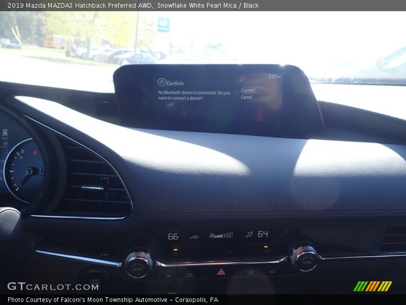 Snowflake White Pearl Mica / Black 2019 Mazda MAZDA3 Hatchback Preferred AWD