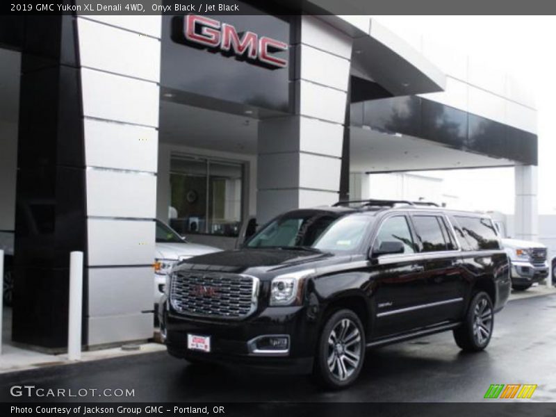 Onyx Black / Jet Black 2019 GMC Yukon XL Denali 4WD