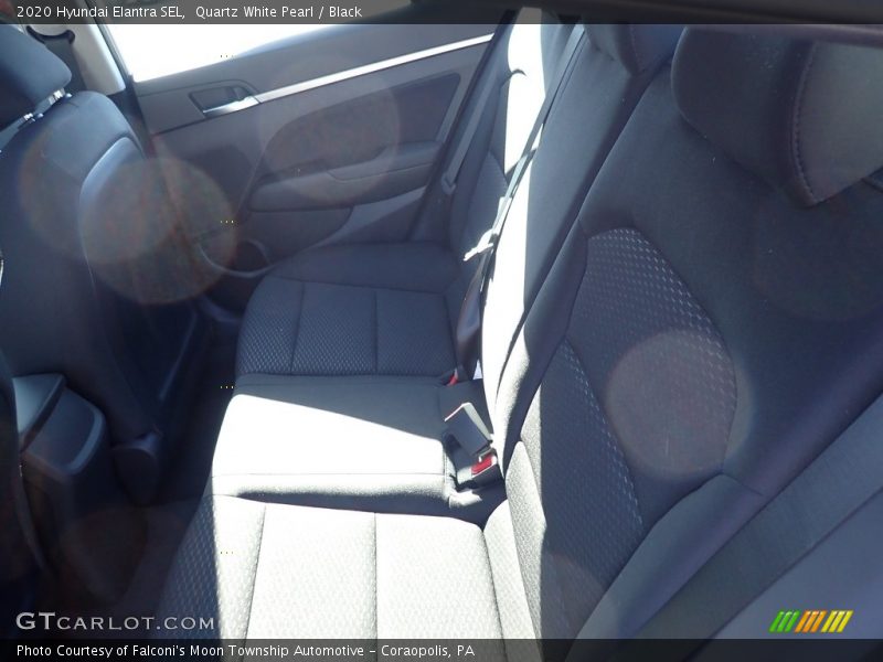 Quartz White Pearl / Black 2020 Hyundai Elantra SEL