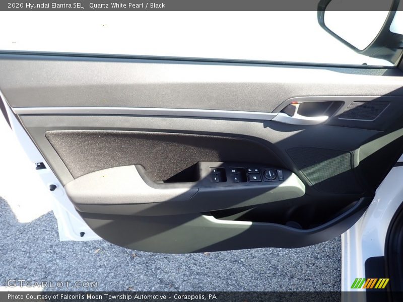 Quartz White Pearl / Black 2020 Hyundai Elantra SEL