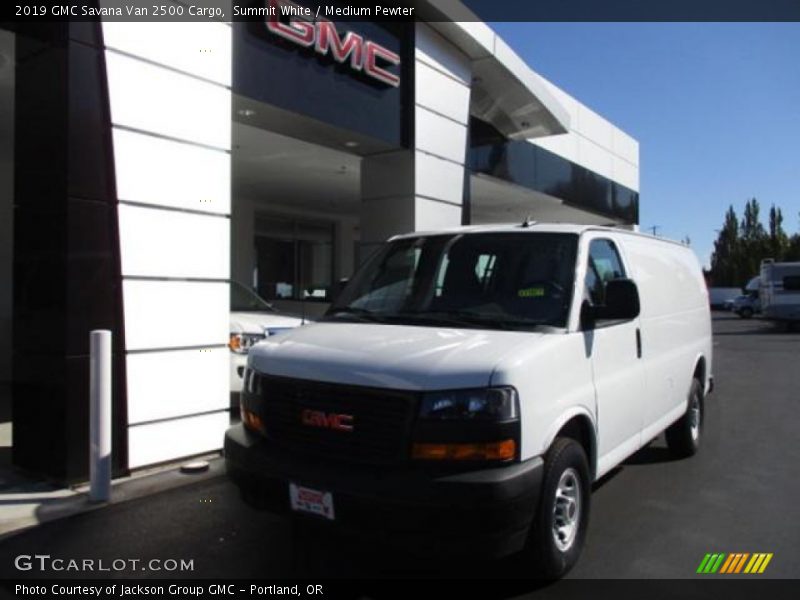 Summit White / Medium Pewter 2019 GMC Savana Van 2500 Cargo