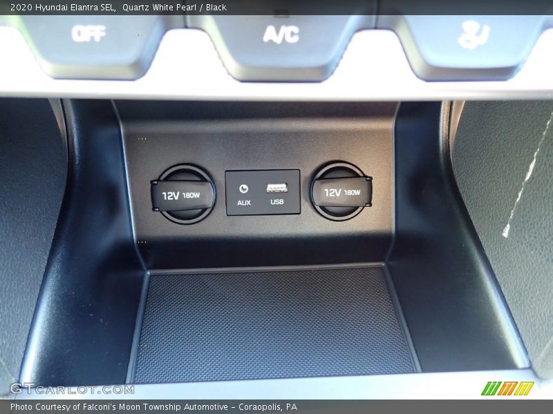 Quartz White Pearl / Black 2020 Hyundai Elantra SEL