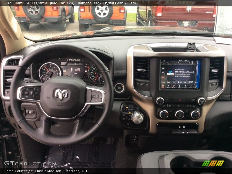 Diamond Black Crystal Pearl / Black 2020 Ram 1500 Laramie Quad Cab 4x4