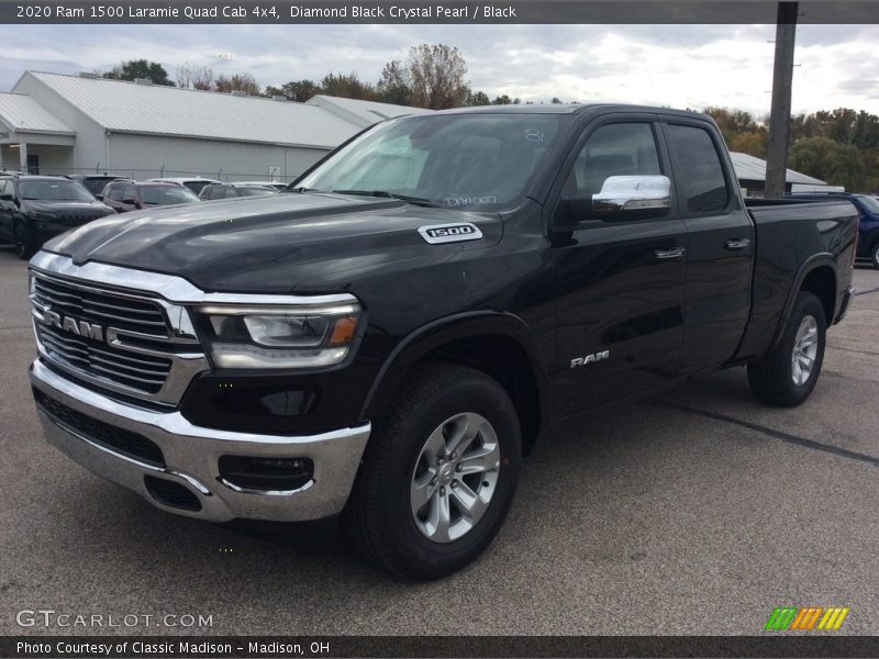 Diamond Black Crystal Pearl / Black 2020 Ram 1500 Laramie Quad Cab 4x4