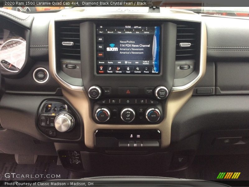 Diamond Black Crystal Pearl / Black 2020 Ram 1500 Laramie Quad Cab 4x4
