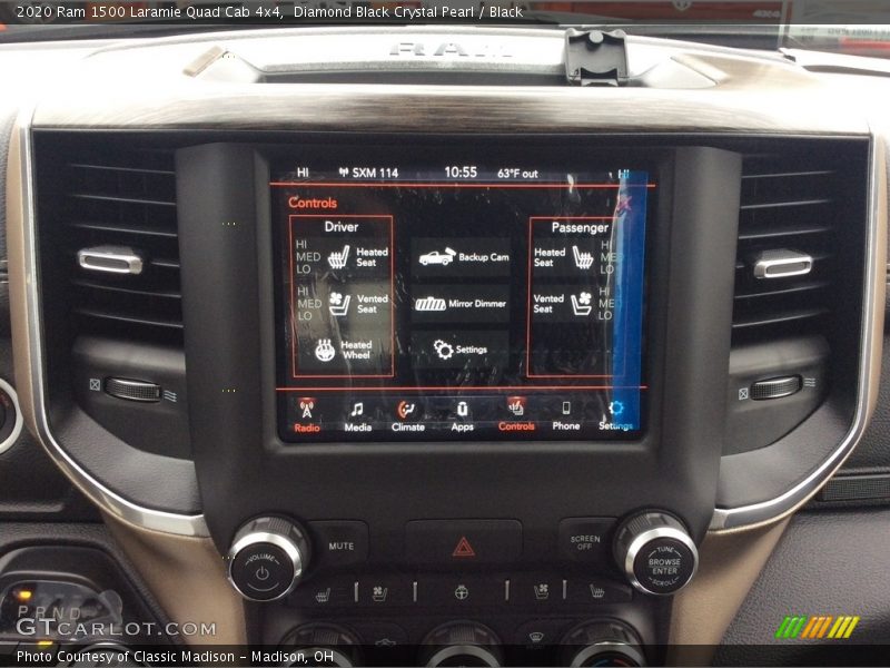 Diamond Black Crystal Pearl / Black 2020 Ram 1500 Laramie Quad Cab 4x4