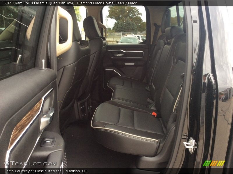 Diamond Black Crystal Pearl / Black 2020 Ram 1500 Laramie Quad Cab 4x4