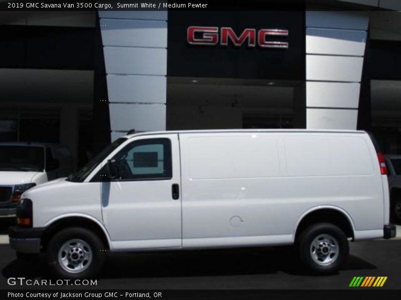 Summit White / Medium Pewter 2019 GMC Savana Van 3500 Cargo
