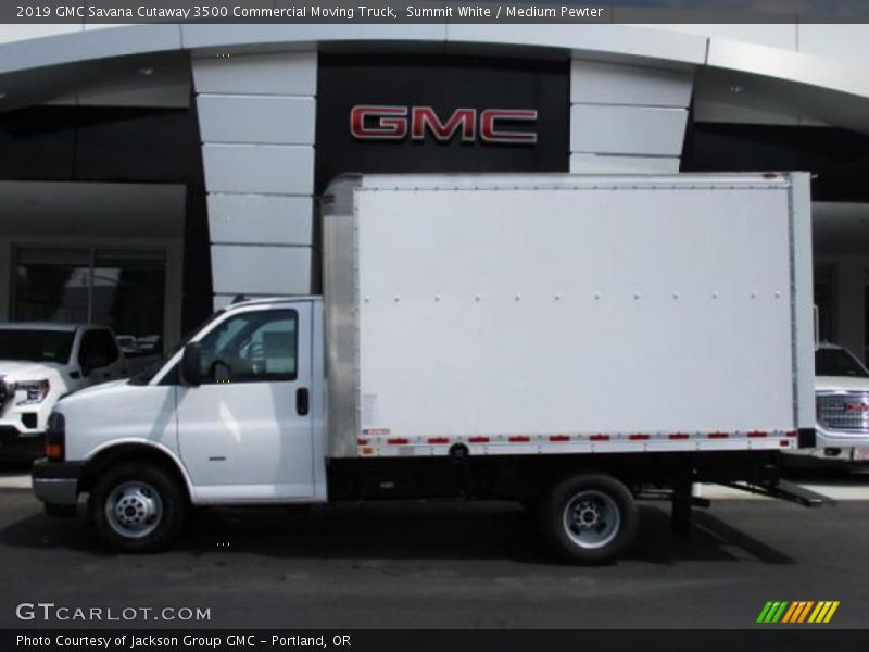 Summit White / Medium Pewter 2019 GMC Savana Cutaway 3500 Commercial Moving Truck