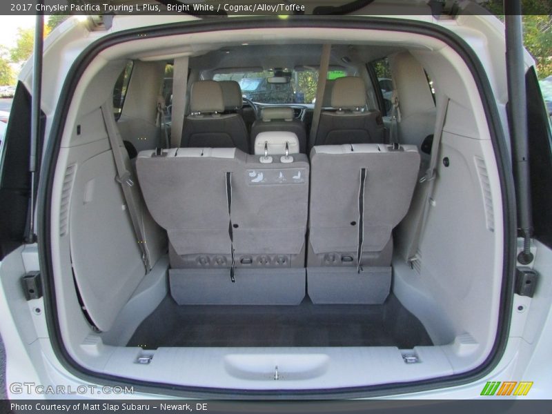 Bright White / Cognac/Alloy/Toffee 2017 Chrysler Pacifica Touring L Plus