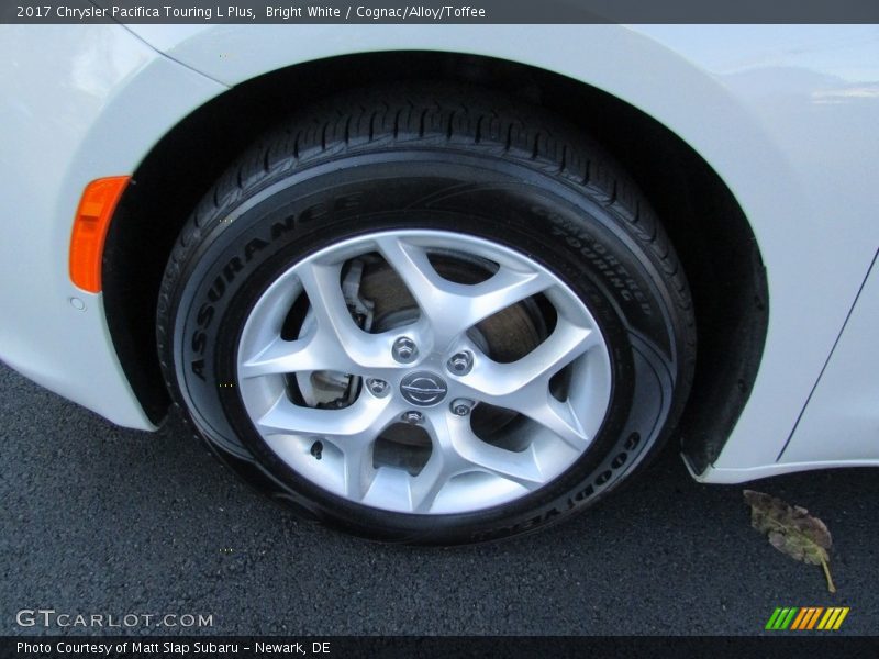 Bright White / Cognac/Alloy/Toffee 2017 Chrysler Pacifica Touring L Plus