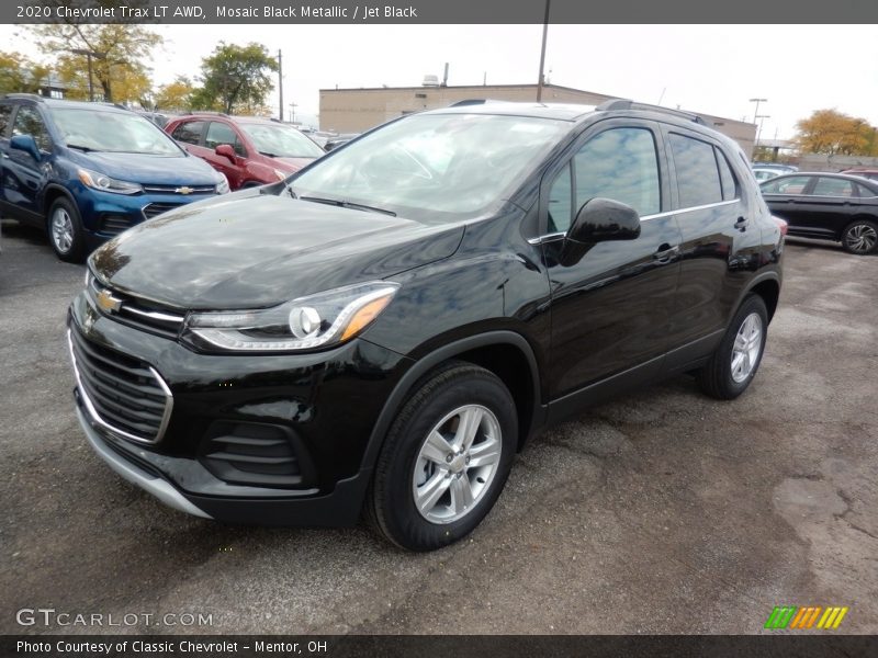 Mosaic Black Metallic / Jet Black 2020 Chevrolet Trax LT AWD