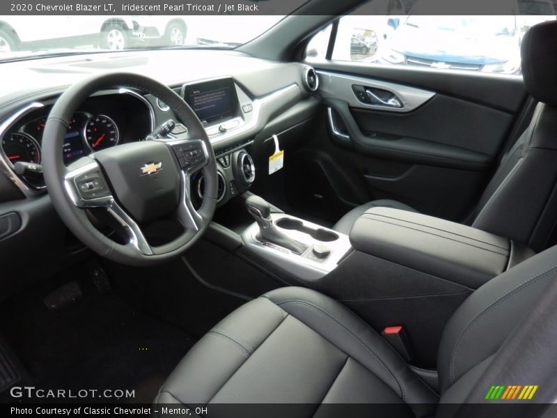 Iridescent Pearl Tricoat / Jet Black 2020 Chevrolet Blazer LT