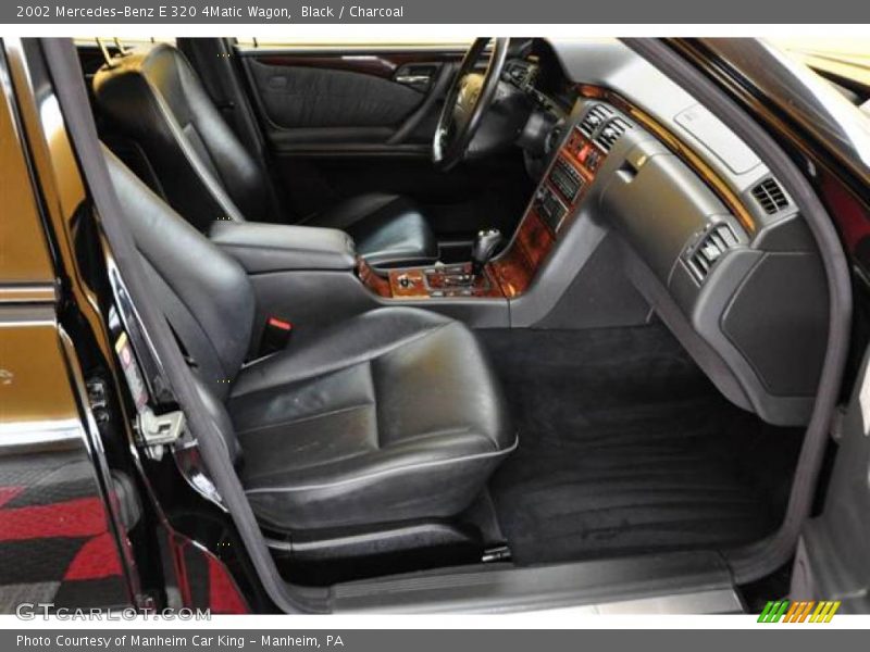 Black / Charcoal 2002 Mercedes-Benz E 320 4Matic Wagon