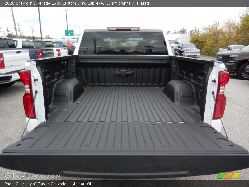 Summit White / Jet Black 2020 Chevrolet Silverado 1500 Custom Crew Cab 4x4