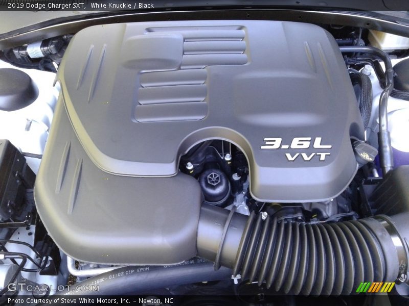 White Knuckle / Black 2019 Dodge Charger SXT