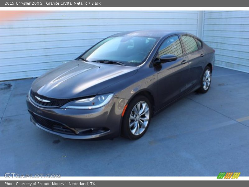Granite Crystal Metallic / Black 2015 Chrysler 200 S