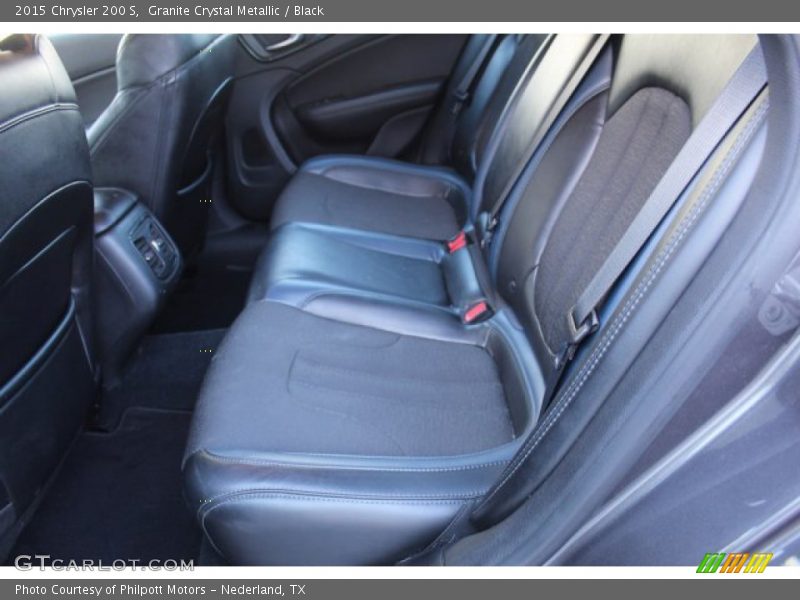 Granite Crystal Metallic / Black 2015 Chrysler 200 S
