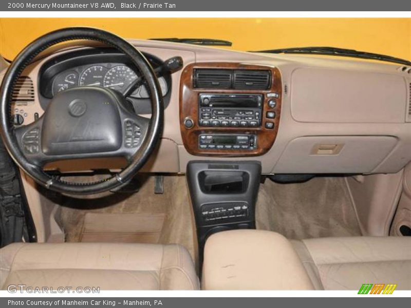 Black / Prairie Tan 2000 Mercury Mountaineer V8 AWD