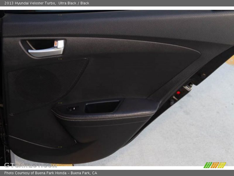 Ultra Black / Black 2013 Hyundai Veloster Turbo