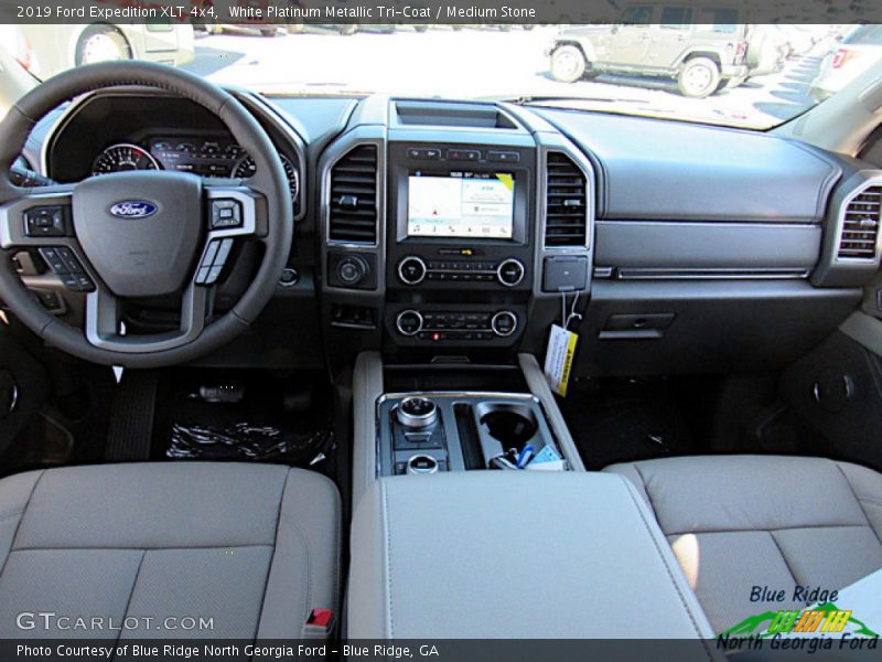White Platinum Metallic Tri-Coat / Medium Stone 2019 Ford Expedition XLT 4x4