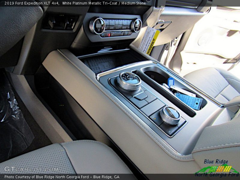 White Platinum Metallic Tri-Coat / Medium Stone 2019 Ford Expedition XLT 4x4