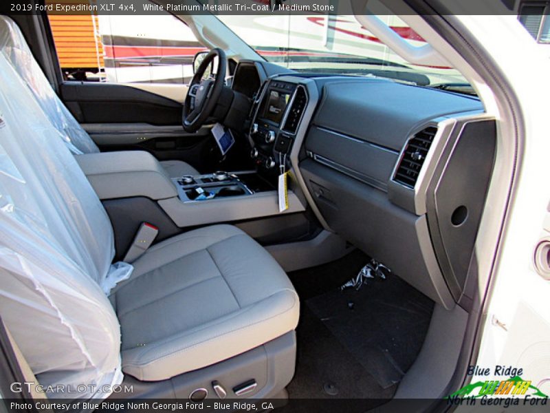 White Platinum Metallic Tri-Coat / Medium Stone 2019 Ford Expedition XLT 4x4