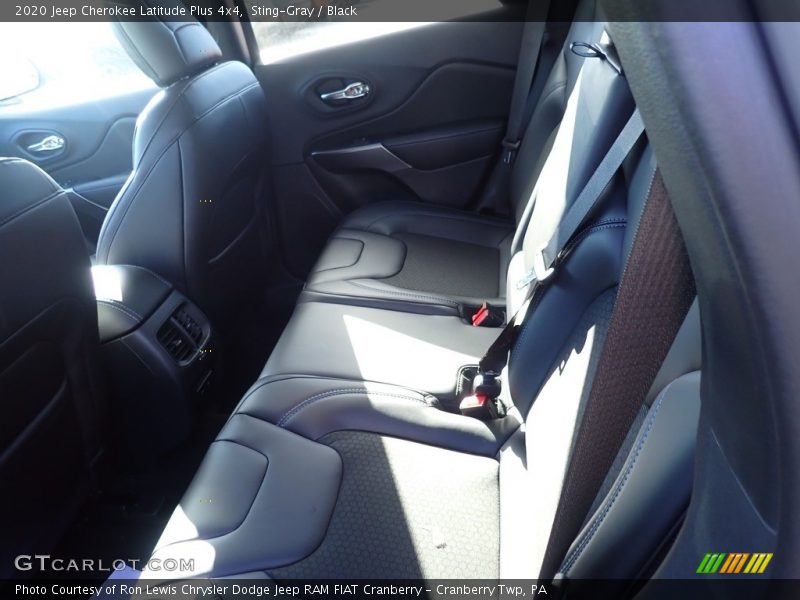 Sting-Gray / Black 2020 Jeep Cherokee Latitude Plus 4x4