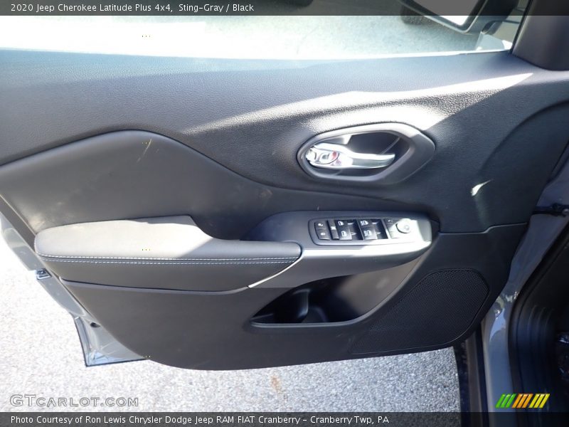 Sting-Gray / Black 2020 Jeep Cherokee Latitude Plus 4x4