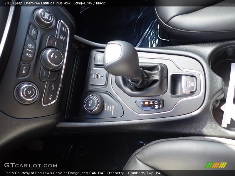 Sting-Gray / Black 2020 Jeep Cherokee Latitude Plus 4x4