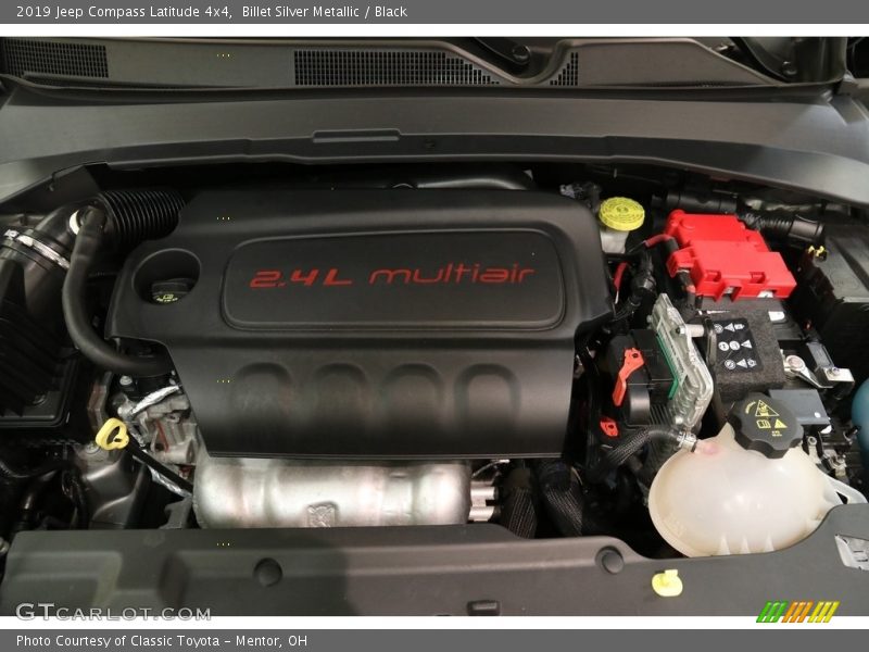 Billet Silver Metallic / Black 2019 Jeep Compass Latitude 4x4