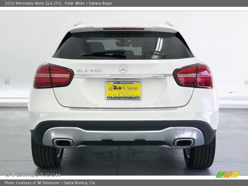 Polar White / Sahara Beige 2020 Mercedes-Benz GLA 250